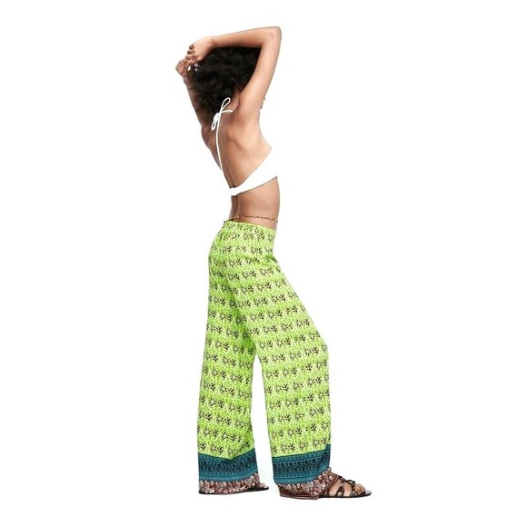 ZARA GREEN PRINT WIDE LEG AFRICAN MOTIF FLOWY BOHO PANT- M - Picture 2 of 6